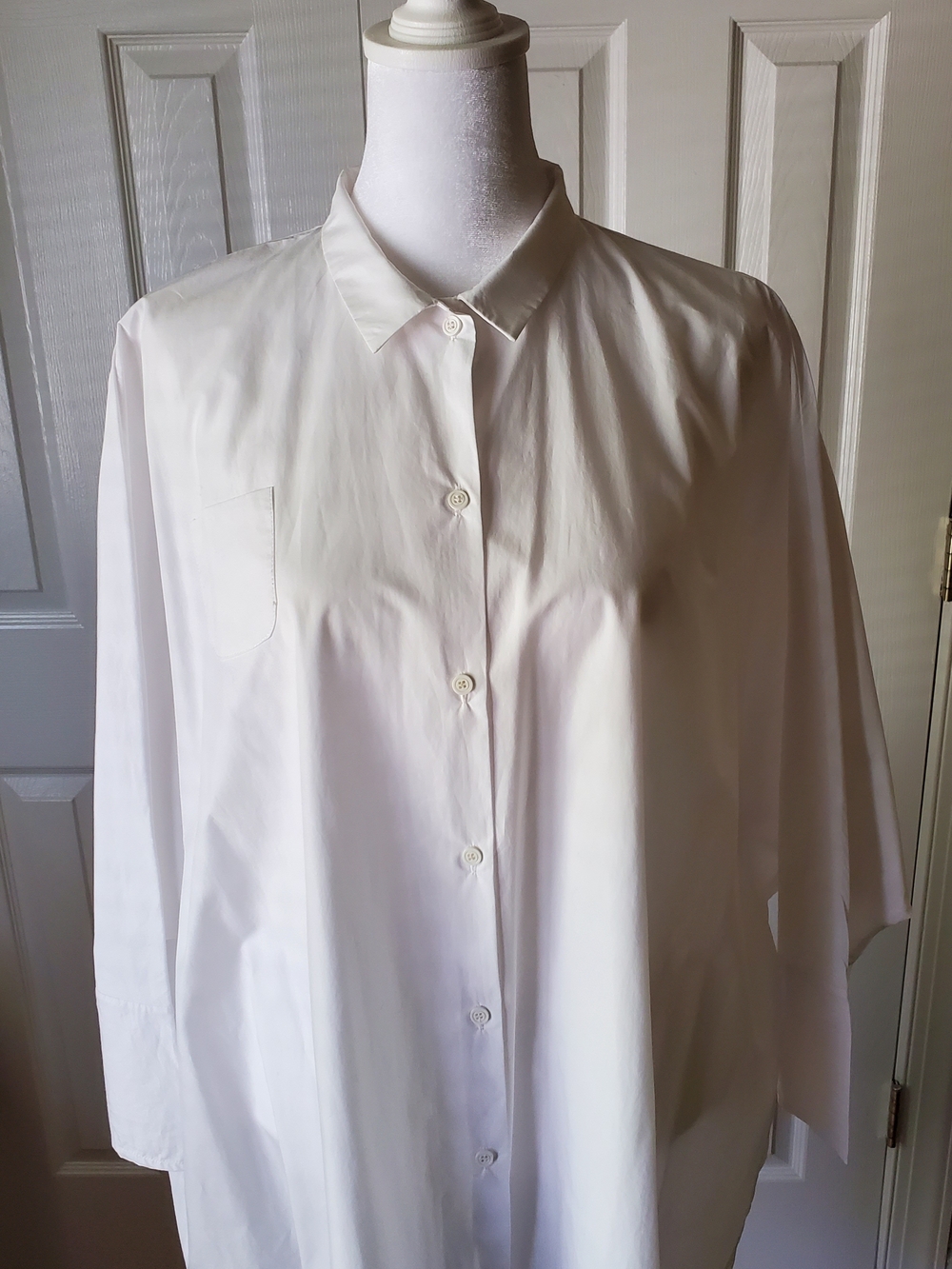 Women's Crisp White Cotton Blend  Midi Shirt Dress with Classic Collar